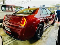 كرايسلر 300